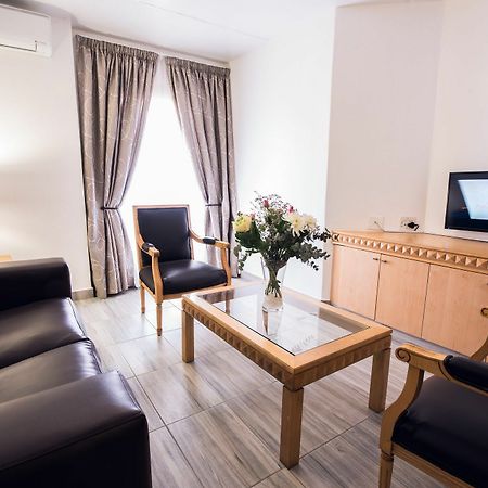 Airport Inn Executive Suites ケンプトンパーク エクステリア 写真