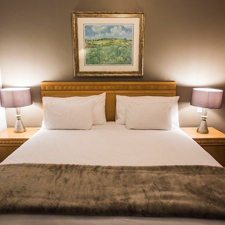 Airport Inn Executive Suites ケンプトンパーク エクステリア 写真